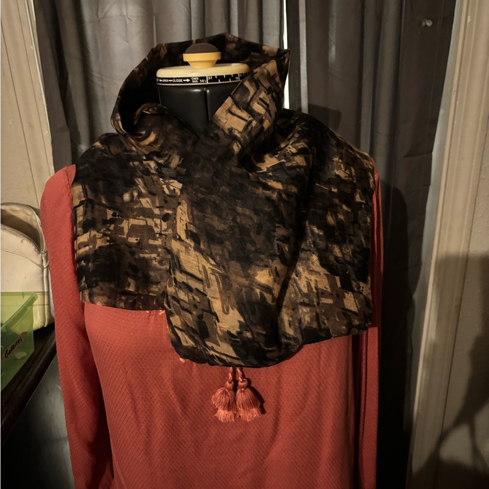 Chic Multicolor Patterned Scarf - Picture 10 of 13